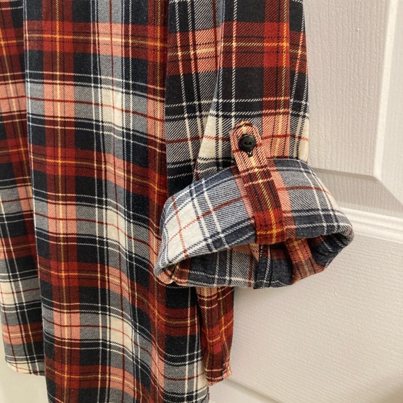 G Collection Plaid Shirt - Picture 5 of 5